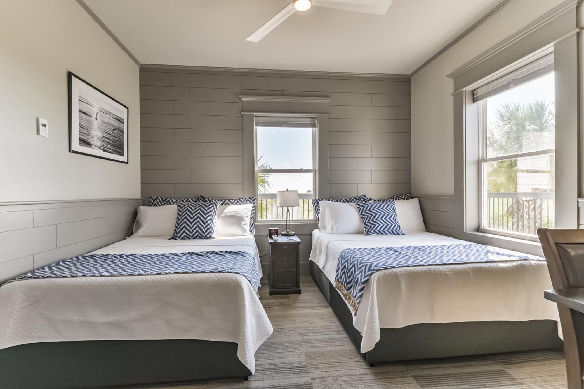 Harborwalk Lodge Hitchcock Dış mekan fotoğraf